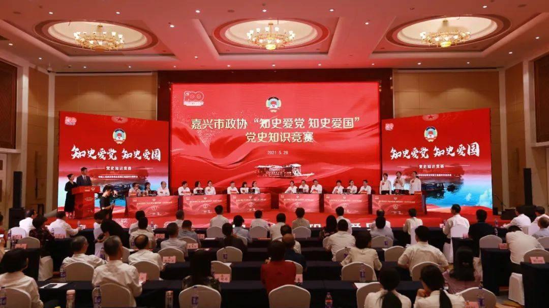刘德华宁浩宣传新片，和董宇辉强强联手，几十万张电影票10分钟售罄